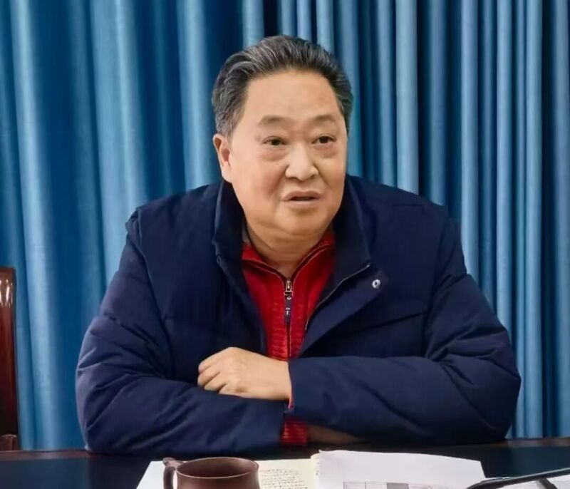 刘主任0.jpg 刘主任0.jpg